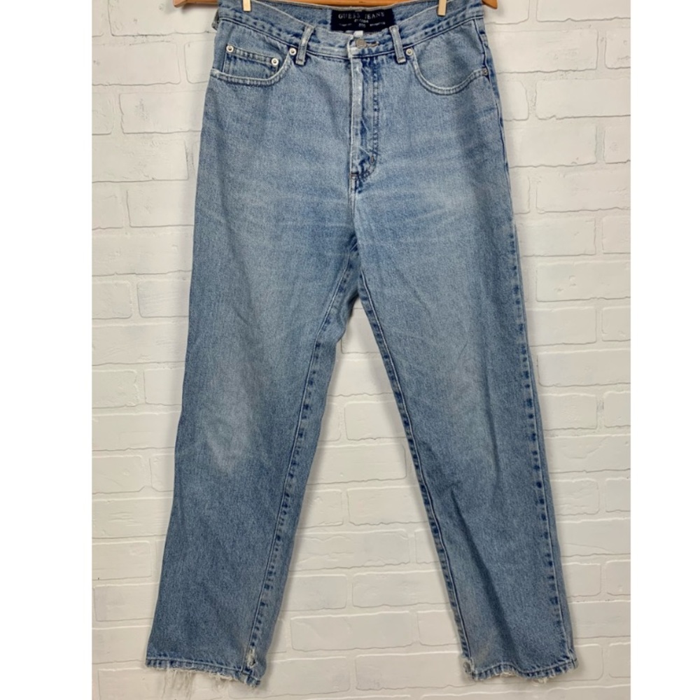 VTG GUESS 001 Classic Straight Leg Distressed Jean